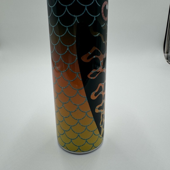 Lure - Picture 4 of 4